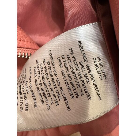 Levi’s Pink Faux Leather Biker Jacket Size Medium New - Picture 9 of 11